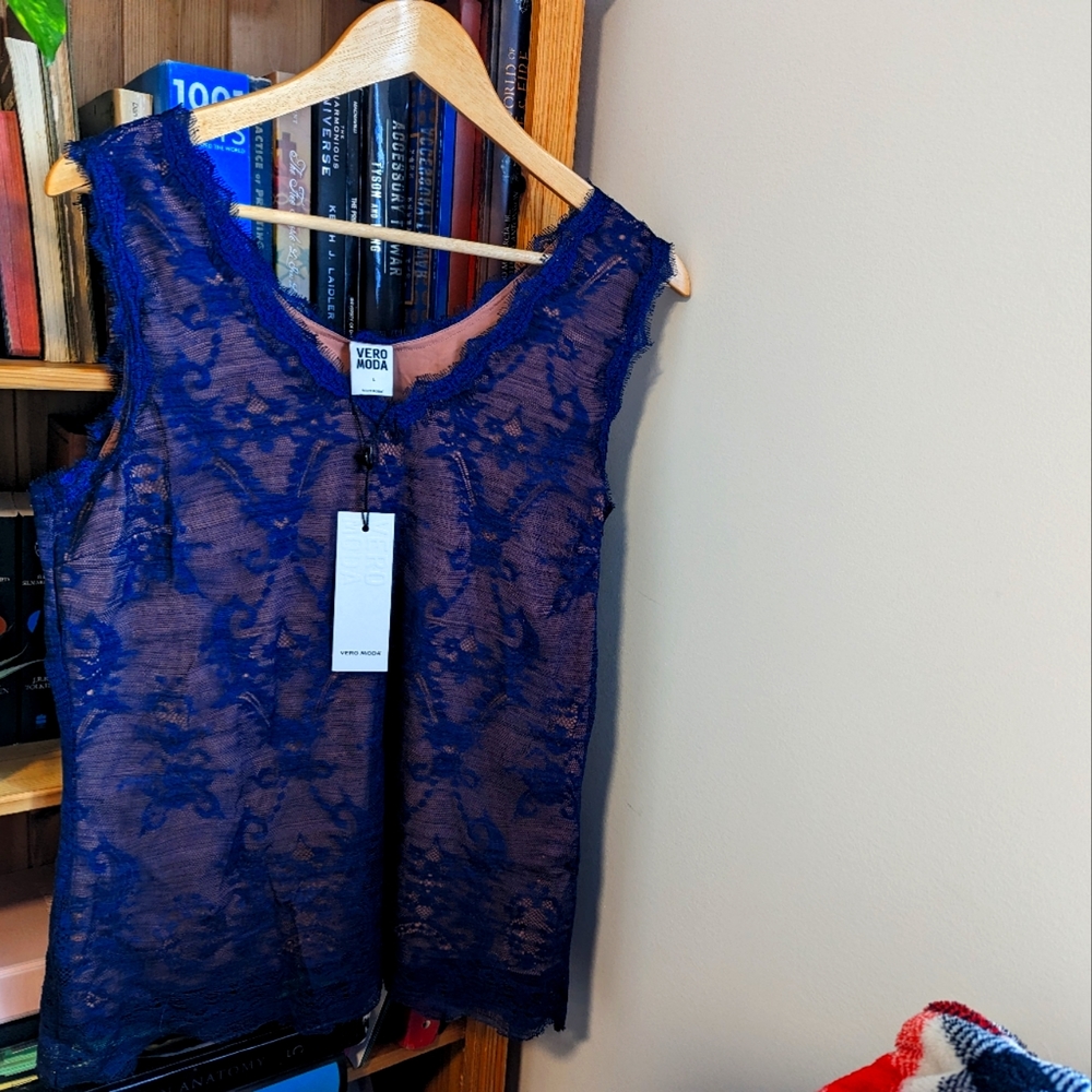 Vero Moda Lined Eyelash Lace V Neck Cami Blouse Navy Blue Size Large